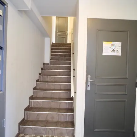 Apartment La Bonbonniere, Bleue Ou Rose Caen