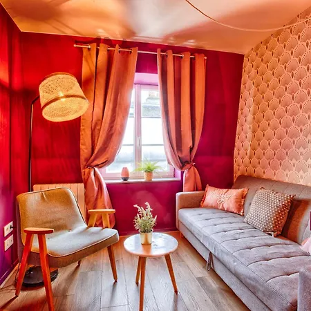 La Bonbonniere, Bleue Ou Rose * Caen